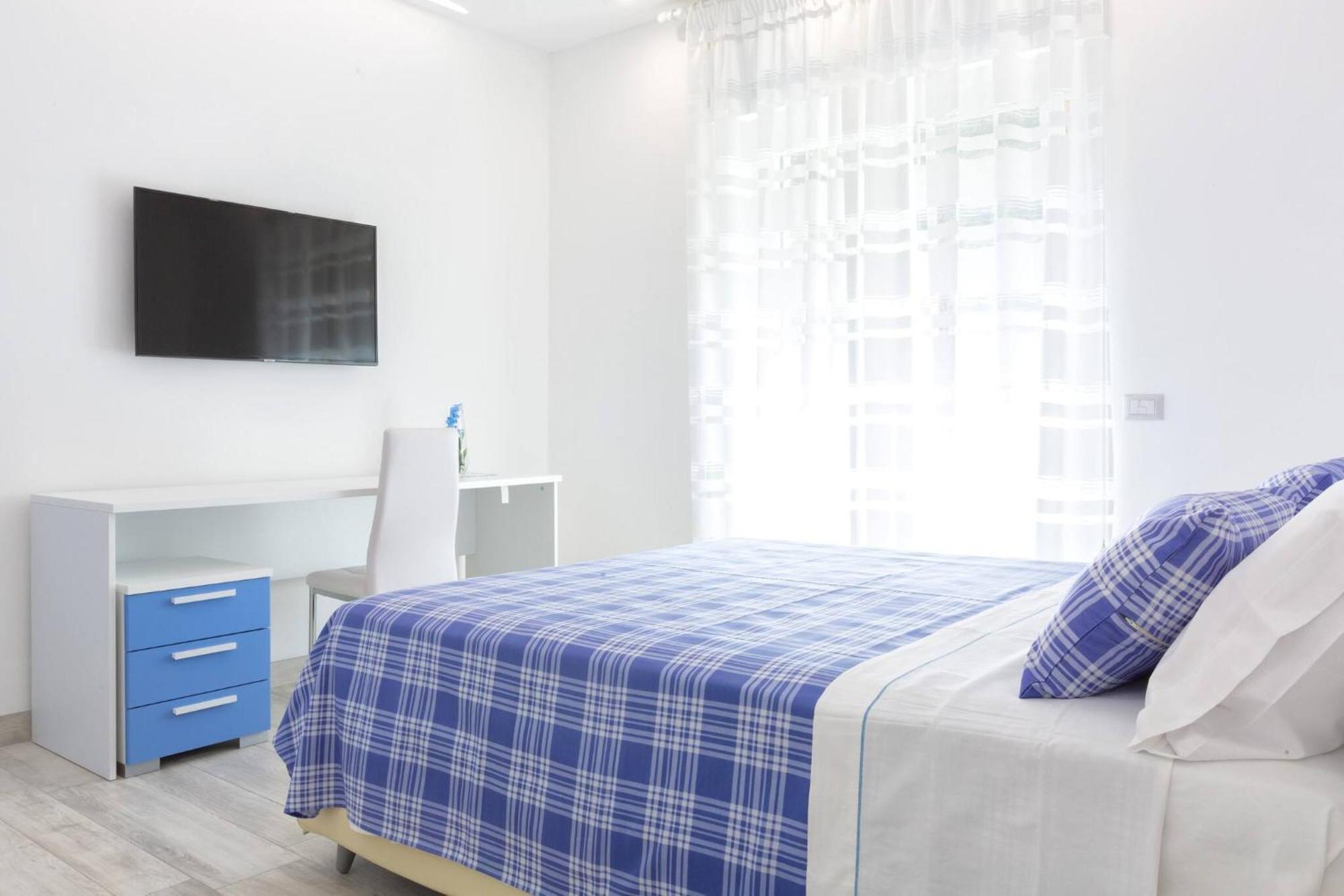 Sorrentovibes - New & Stylish Two Bedroom Apartment With Balconies Exterior photo